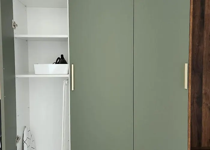 Den Pacii Apartament *